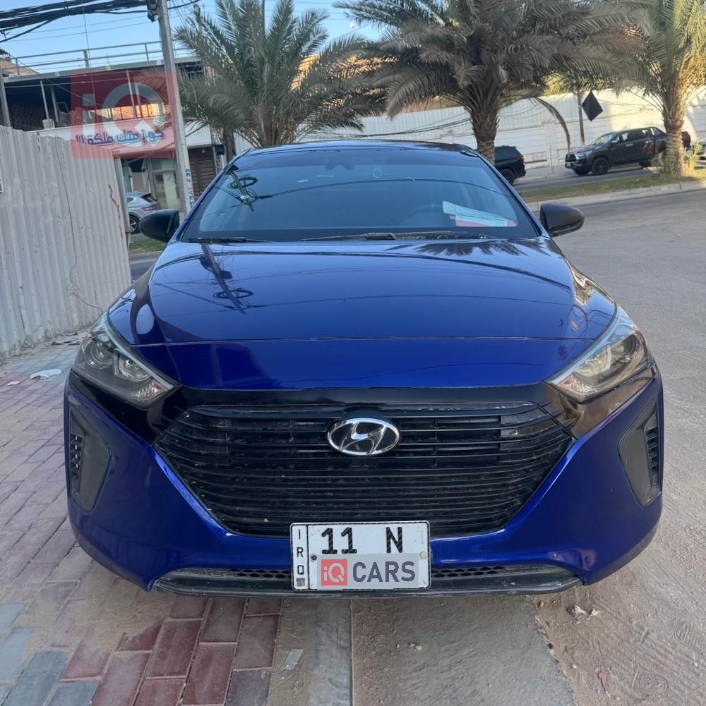 هیوندای ئایۆنیک